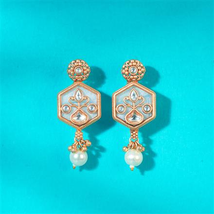 Antique Mother Of Pearl Earring With Matte Gold Plating