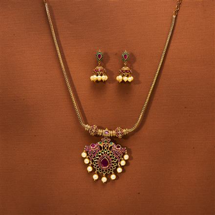 Antique Pearl Pendant Set With Matte Gold Plating