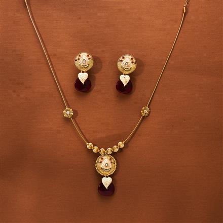 Antique Meenakari Pendant Set With Matte Gold Plating