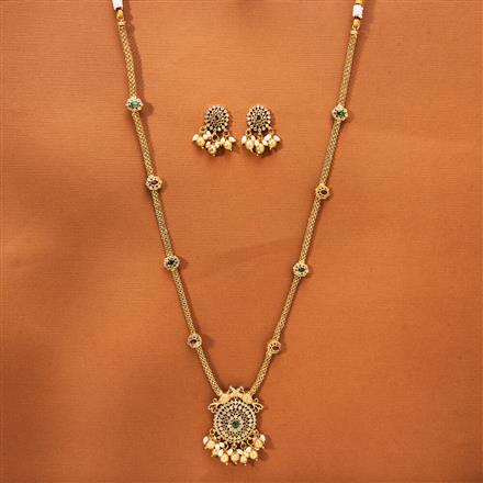 Antique Pearl Pendant Set With Matte Gold Plating