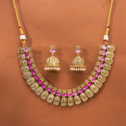Antique Classic Necklace With Gold Plating