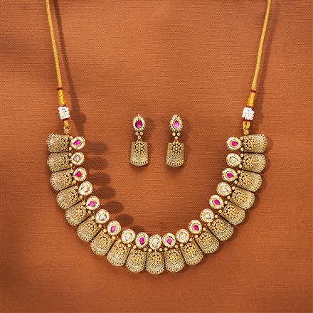 Antique Classic Necklace With Gold Plating