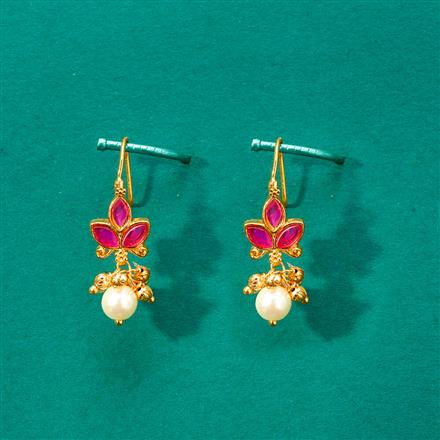 Antique Pearl Earring With Gold Plating