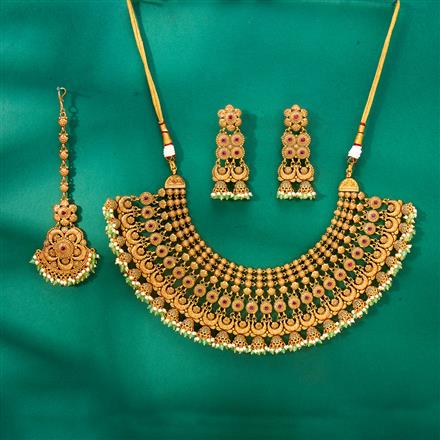Antique Pearl Necklace Set With Matte Gold Plating