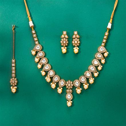 Antique Classic Necklace With Gold Plating