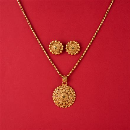 Antique Classic Pendant Set With Matte Gold Plating