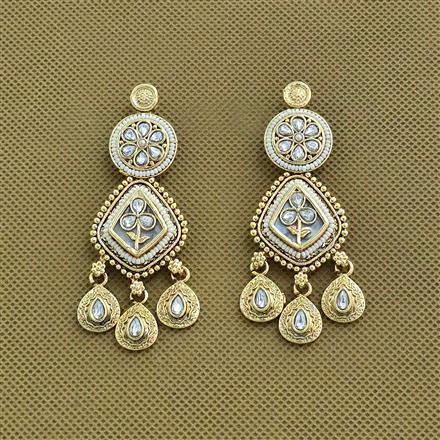 Antique Classic Earring With Gold Plating