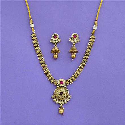 Antique Classic Necklace With Gold Plating