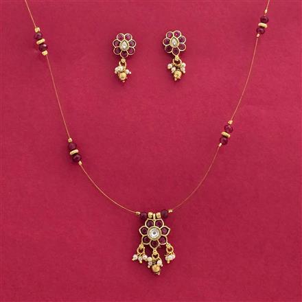 Antique Classic Pendant Set With Gold Plating