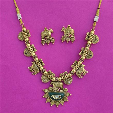 Antique Classic Necklace Set With Matte Gold Plating
