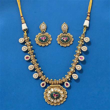 Antique Classic Necklace With Gold Plating