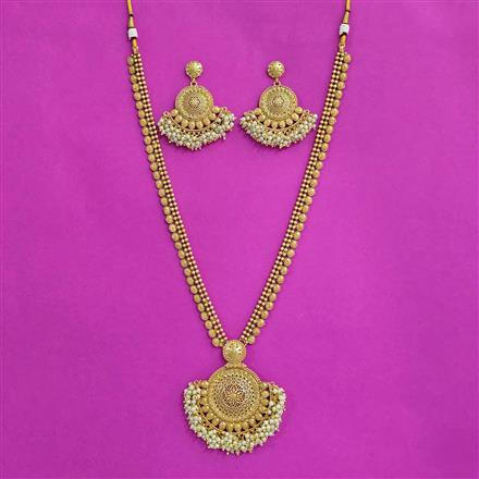 Antique Moti Necklace Set With Gold Plating