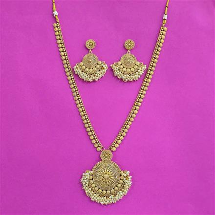 Antique Moti Necklace Set With Gold Plating