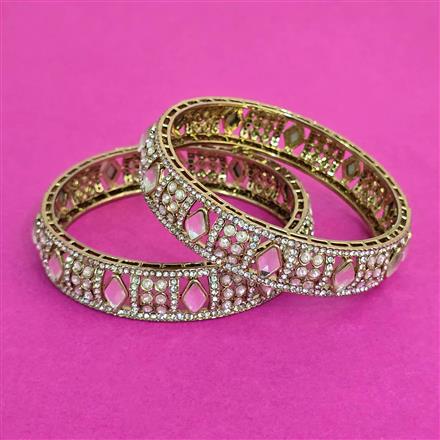 Antique Classic Bangles With Mehndi Plating