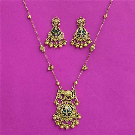 Antique Classic Pendant Set With Gold Plating