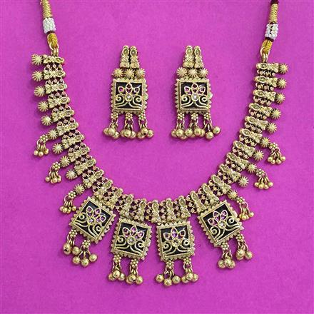 Antique Classic Necklace Set With Matte Gold Plating