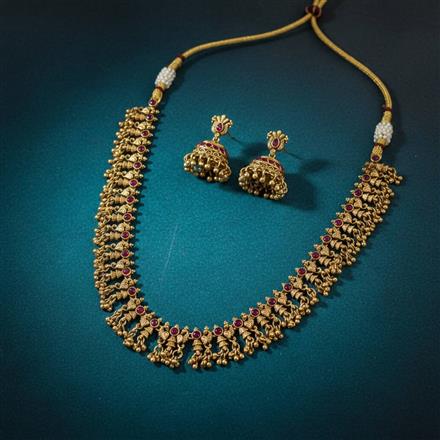 Antique Classic Necklace Set With Matte Gold Plating