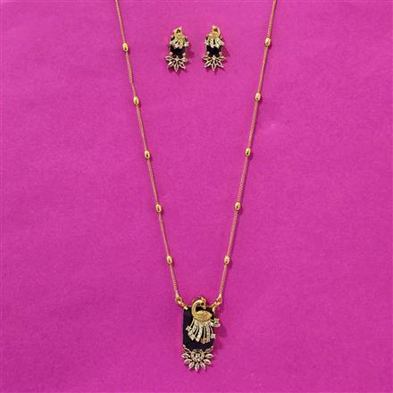 Antique Classic Pendant Set With Gold Plating