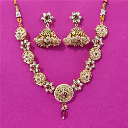 Antique Classic Necklace Set With Matte Gold Plating