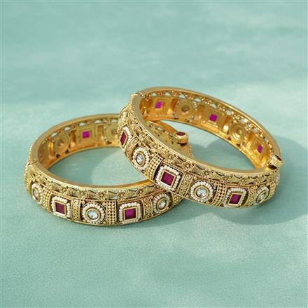 Antique Moti Bangles With Matte Gold Plating