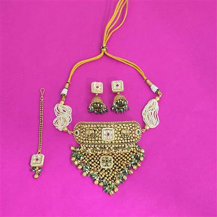Antique Choker Necklace Set With Matte Gold Plating