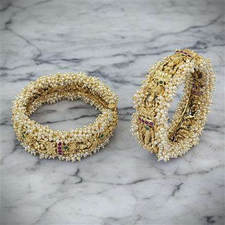 Antique Moti Bangles With Matte Gold Plating