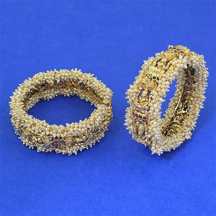 Antique Moti Bangles With Matte Gold Plating