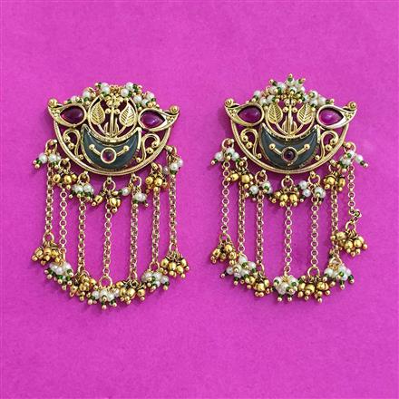 Antique Classic Earring With Gold Plating