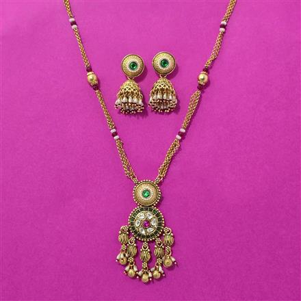 Antique Classic Pendant Set With Matte Gold Plating