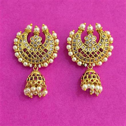 Antique Classic Earring With Gold Plating