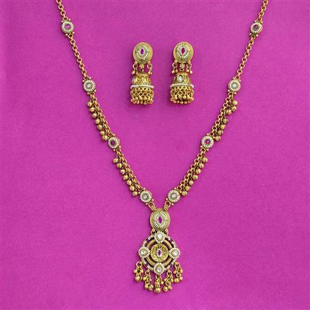Antique Classic Pendant Set With Matte Gold Plating