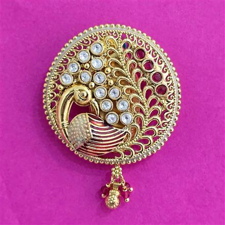 Antique Classic Brooch With Gold Plating