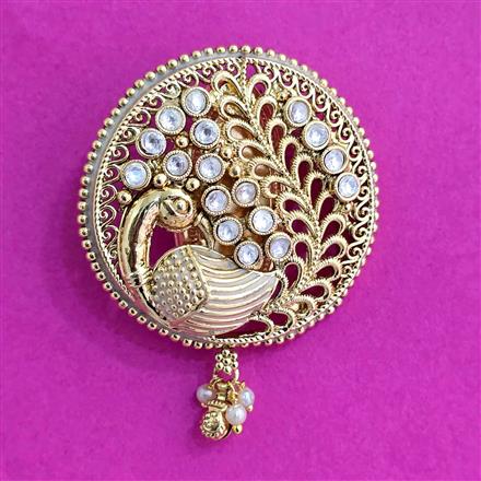 Antique Classic Brooch With Gold Plating