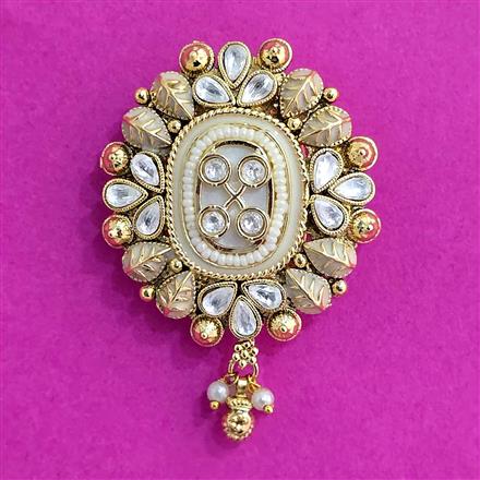 Antique Classic Brooch With Gold Plating