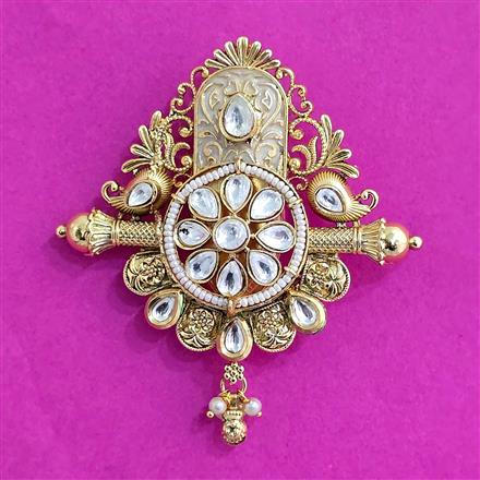 Antique Classic Brooch With Gold Plating