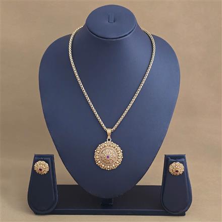 Antique Classic Pendant Set With Matte Gold Plating