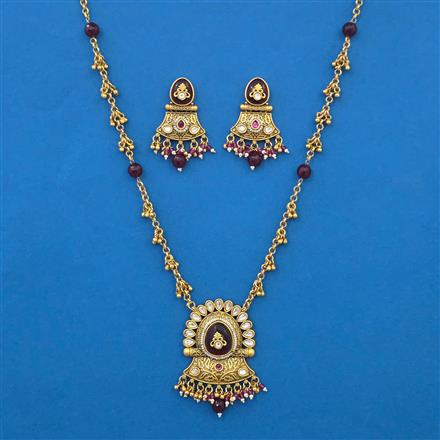 Antique Pearl Pendant Set With Matte Gold Plating