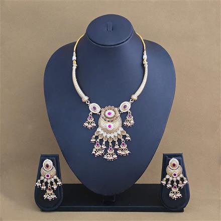 Antique Classic Necklace Set With Matte Gold Plating