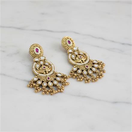 Antique Classic Earring With Gold Plating