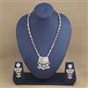 Antique Classic Pendant Set With Gold Plating