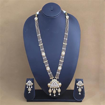 Antique Classic Pendant Set With Matte Gold Plating