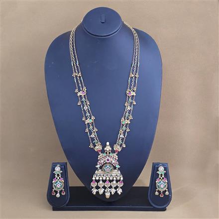 Antique Classic Pendant Set With Matte Gold Plating