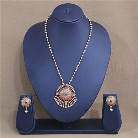 Antique Classic Pendant Set With Gold Plating
