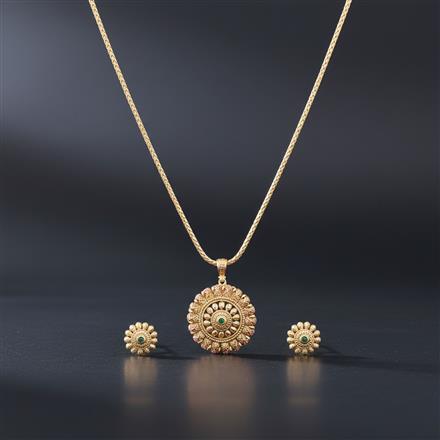 Antique Classic Pendant Set With Gold Plating