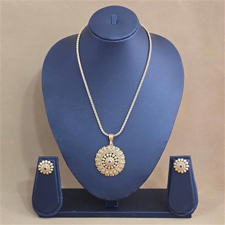 Antique Classic Pendant Set With Gold Plating