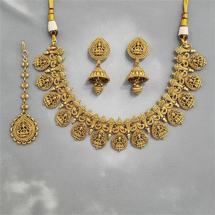 Antique Classic Necklace With Gold Plating