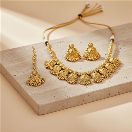 Antique Classic Necklace With Gold Plating