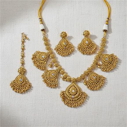 Antique Classic Necklace Set With Matte Gold Plating