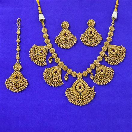 Antique Classic Necklace Set With Matte Gold Plating