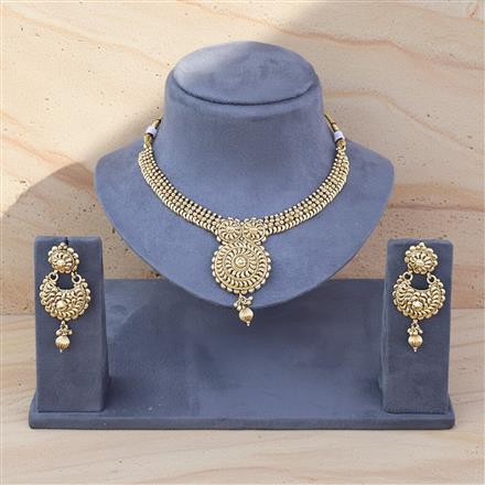 Antique Plain Gold Necklace Set With Gold Plating
